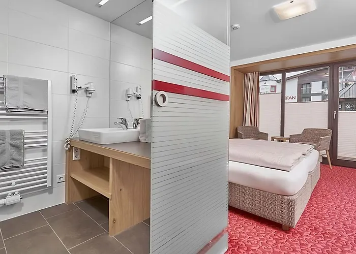 Heiners Guest house 3*